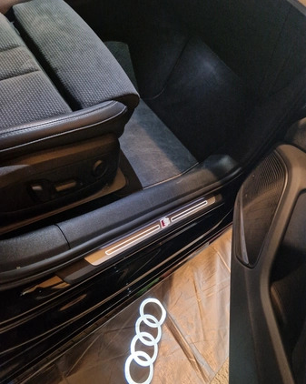 Audi A4 cena 147000 przebieg: 55000, rok produkcji 2020 z Pieniężno małe 232